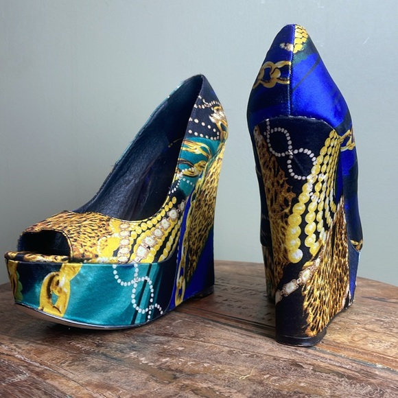 Aldo Satin Printed Fabric Jewel Tone Wedge Platform Size 39 US 8.5 - Picture 2 of 10